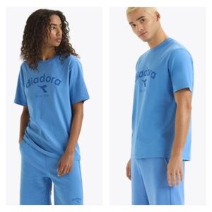 🆕 Italian Diadora Logo Unisex T shirt NWT